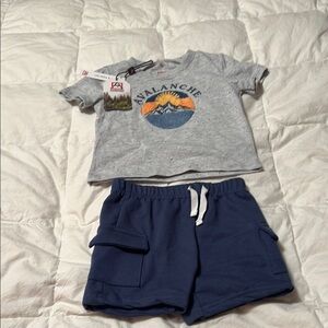 Avalanche Gray T-Shirt and Blue Shorts Set